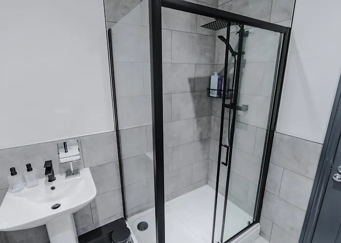 Charming & Cosy 2 Bedroom Flat, Fast Wifi -sleeps 5